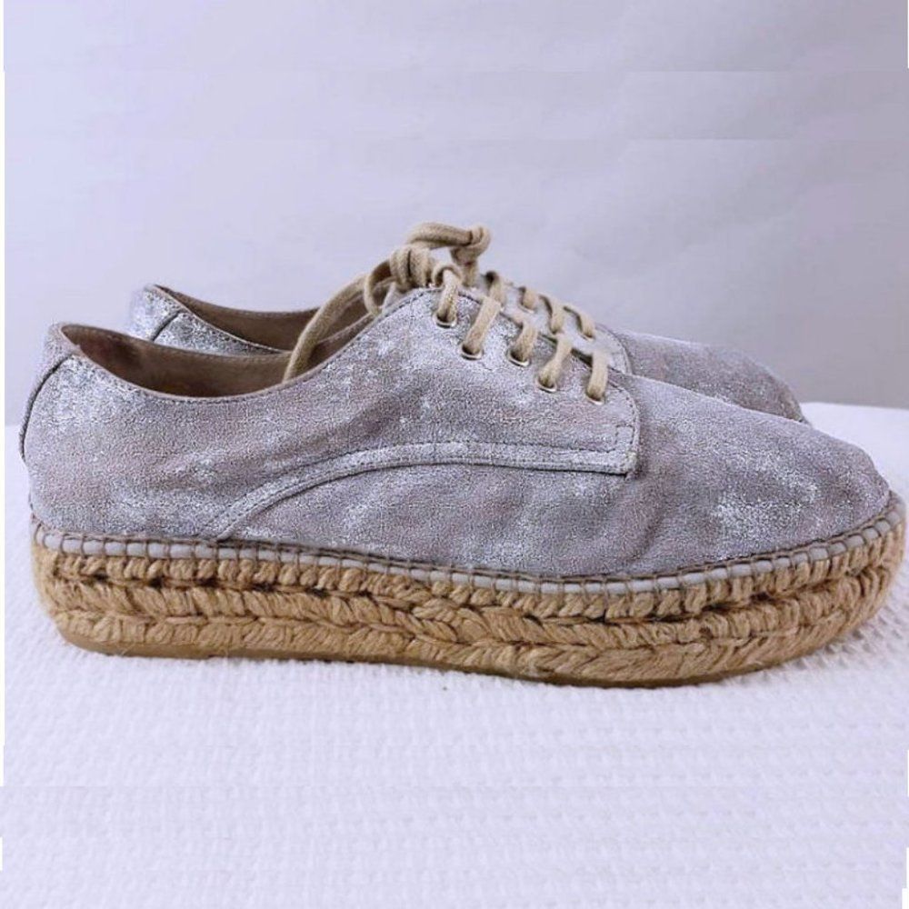 GAIMO Flat Form Laminated Silver Goatskin Espadrilles